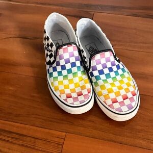 Classic Slip-on Vans | Rainbow Checkerboard | W8